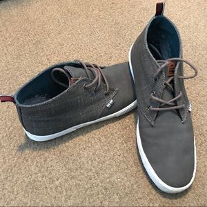 Men 11 Ben Sherman Bristol Chukka Sneaker Grey